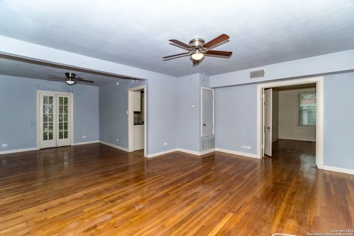 2BR House for Rent in Alamo Heights, TX