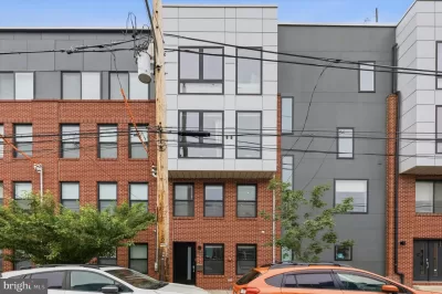 3BR Townhouse for Sale in Philadelphia, PA