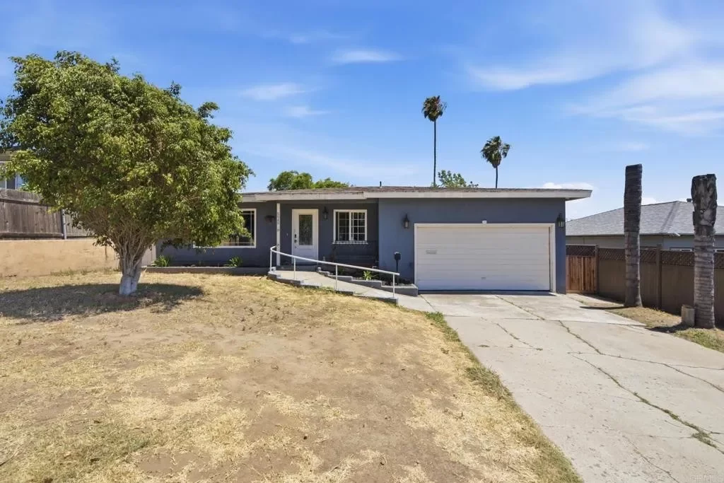 3BR House for Sale in San Diego, CA