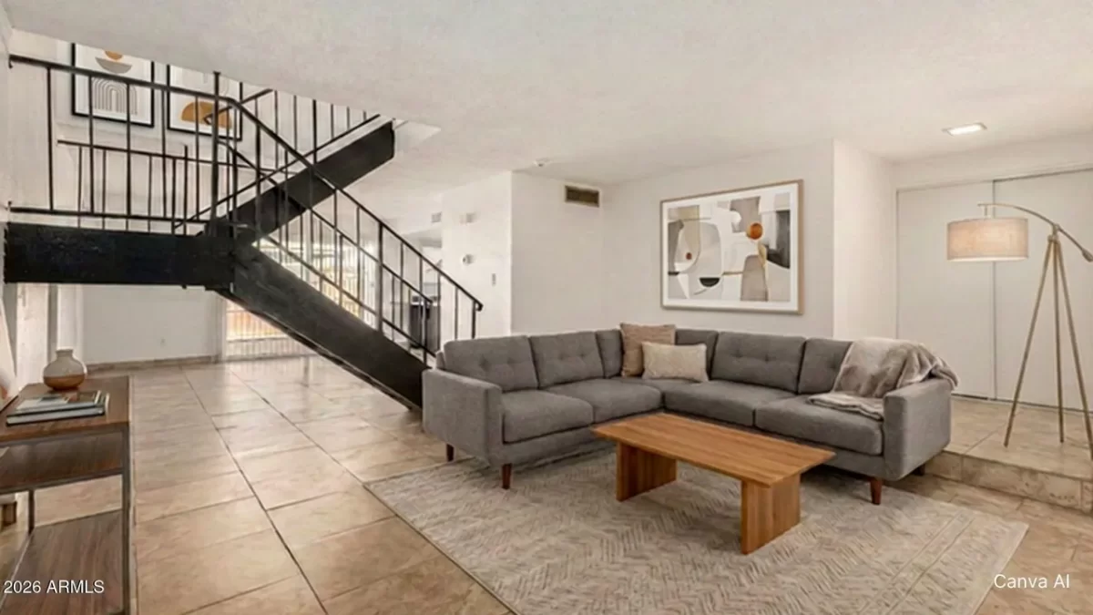 3BR Townhouse for Sale in Phoenix, AZ