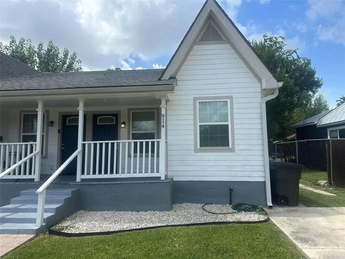 2BR Duplex for Rent in San Antonio, TX