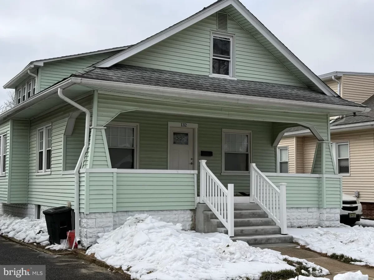 3BR House for Sale in Westville, NJ