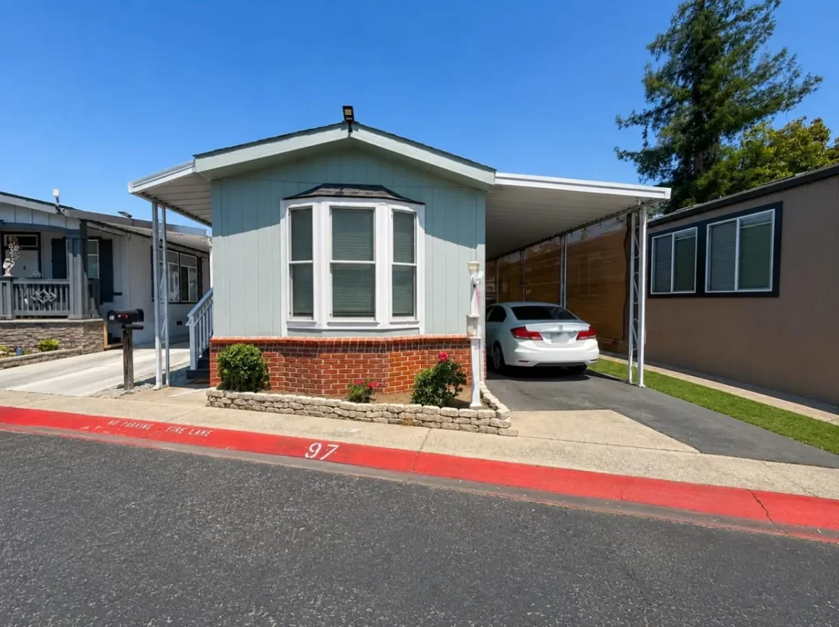 2BR Mobile Home for Sale in San Jose, CA