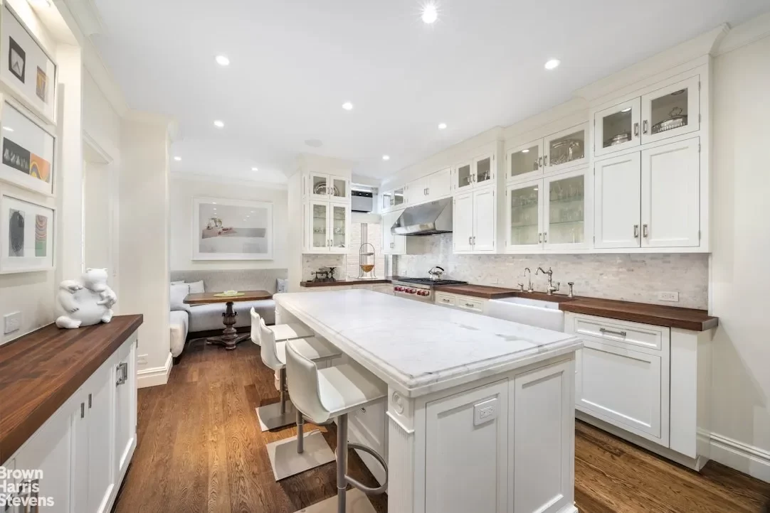 4BR Multi-Family for Sale in Manhattan, NY