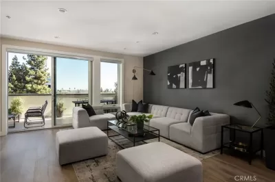 2BR Condo for Sale in Pasadena, CA