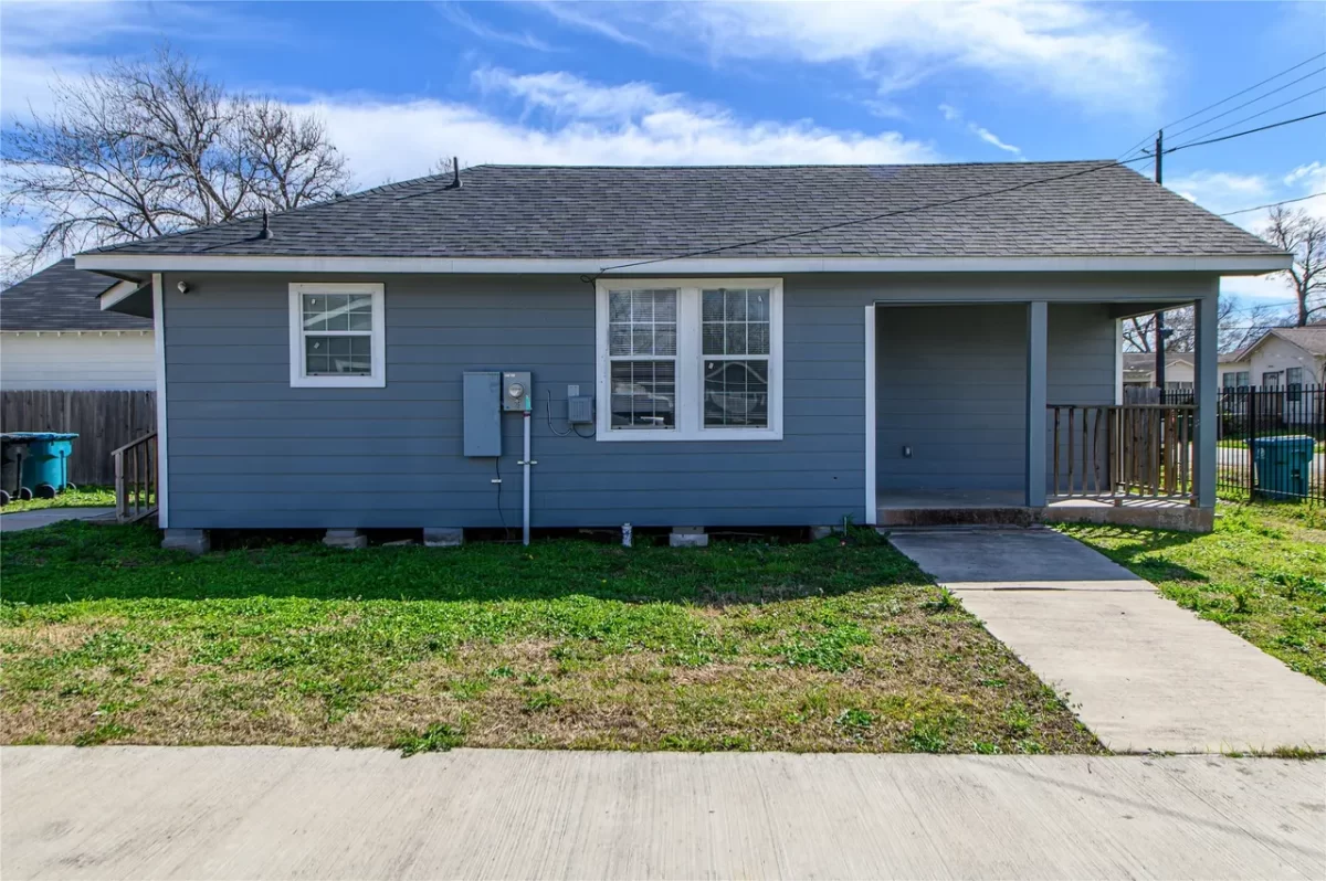 2BR House for Rent in Houston, TX