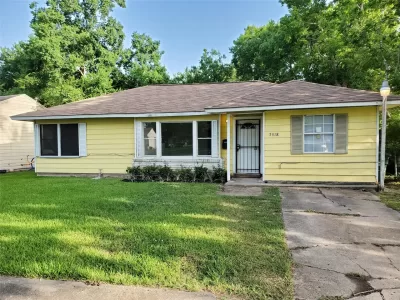 3BR House for Sale in Houston, TX