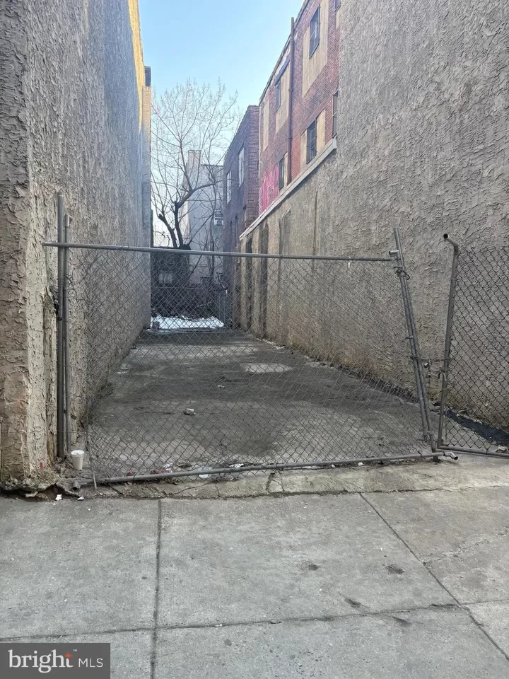 Land for Sale in Philadelphia, PA