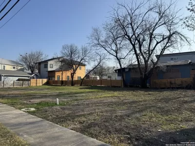 Land for Sale in San Antonio, TX