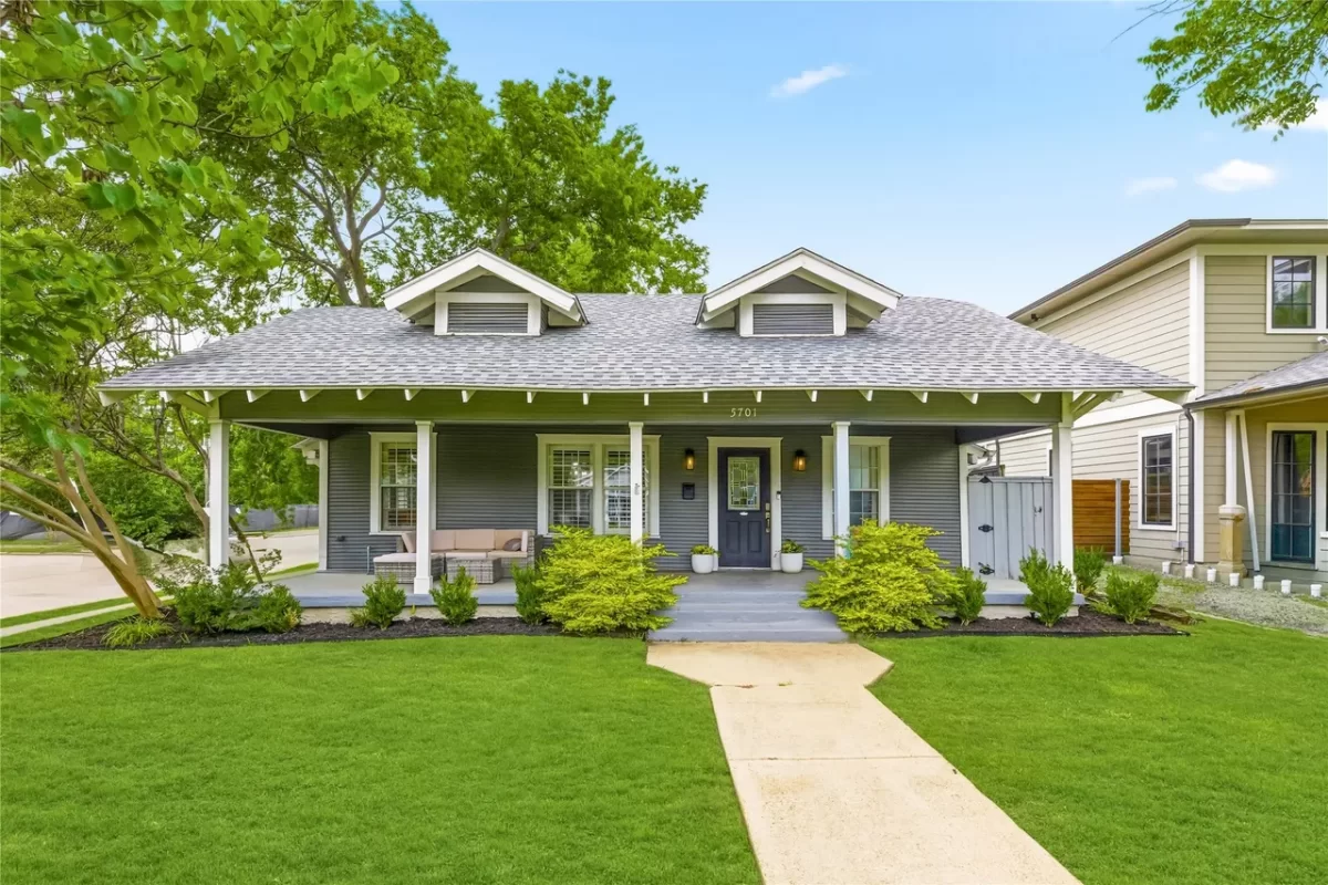 2BR House for Sale in Dallas, TX