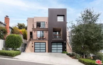 4BR House for Sale in Los Angeles, CA