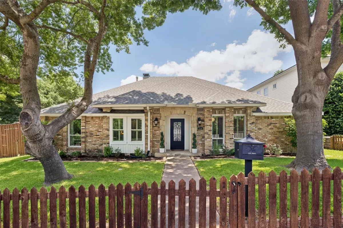 3BR House for Sale in Dallas, TX