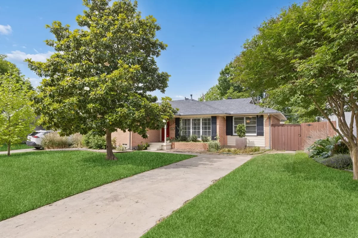 4BR House for Sale in Dallas, TX
