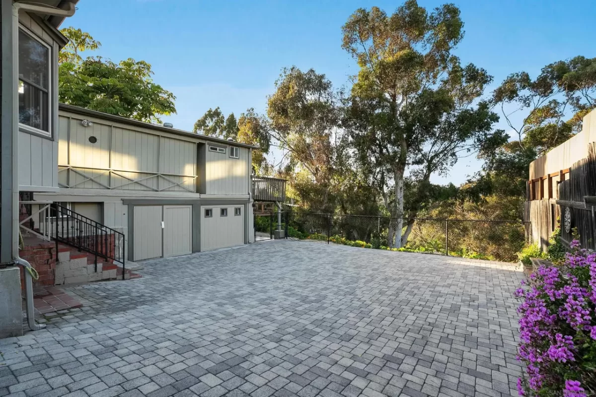 2BR House for Sale in San Diego, CA