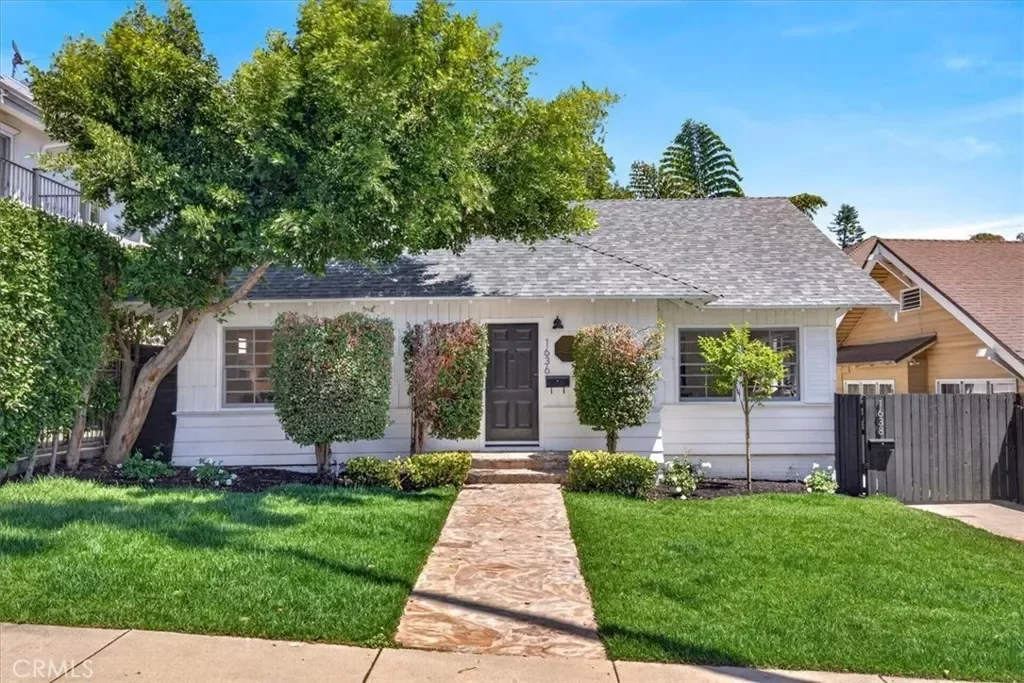 3BR House for Sale in Los Angeles, CA