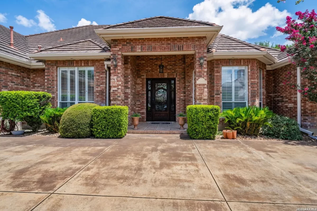 4BR House for Sale in San Antonio, TX