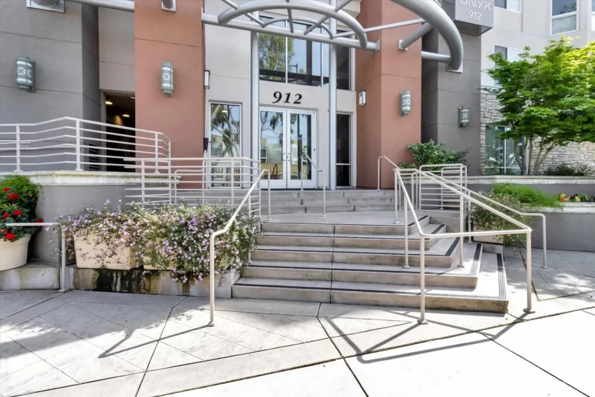 2BR Condo for Sale in Campbell, CA