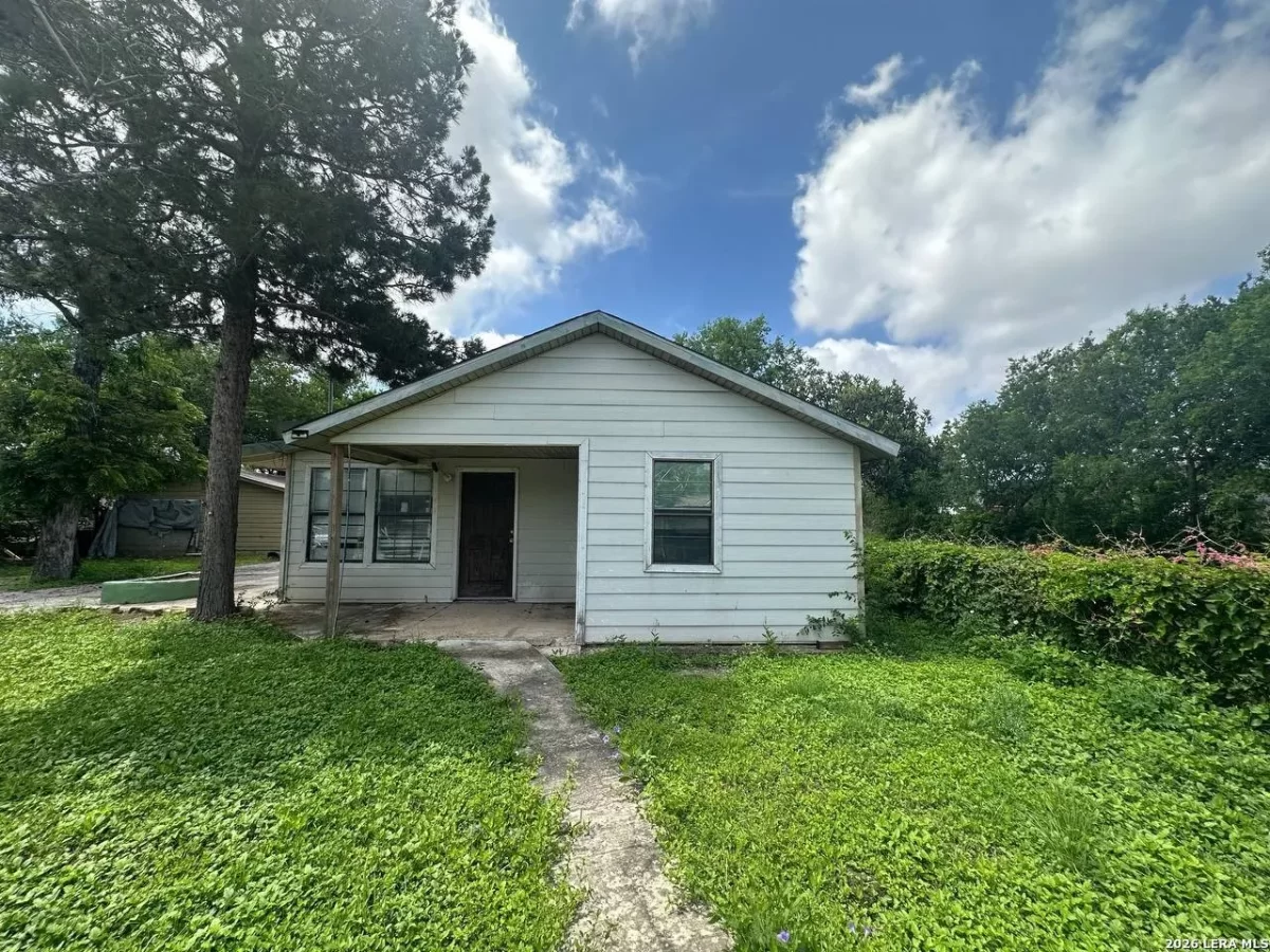 3BR House for Sale in San Antonio, TX