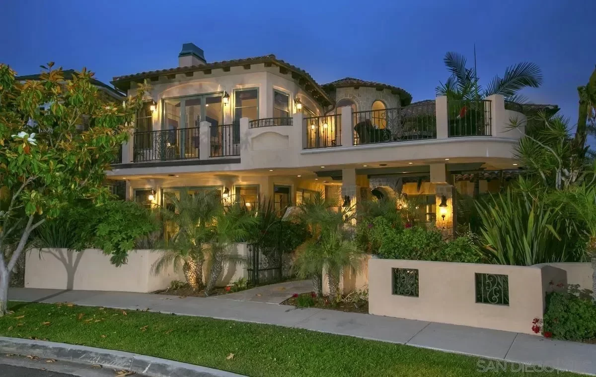 6BR House for Rent in Coronado, CA