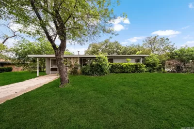3BR House for Sale in Windcrest, TX