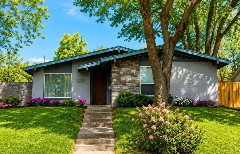 3BR House for Rent in Dallas, TX