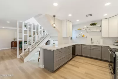 2BR Townhouse for Sale in Phoenix, AZ