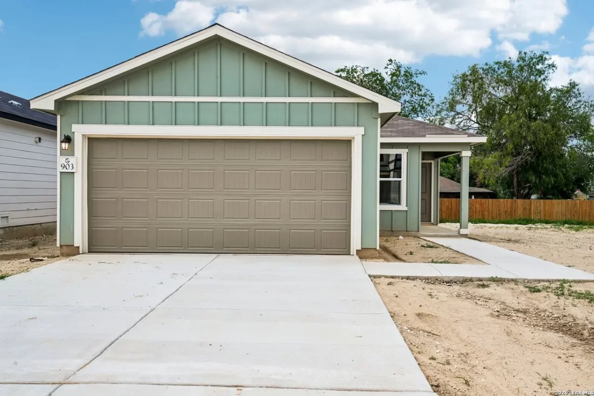 3BR House for Sale in San Antonio, TX