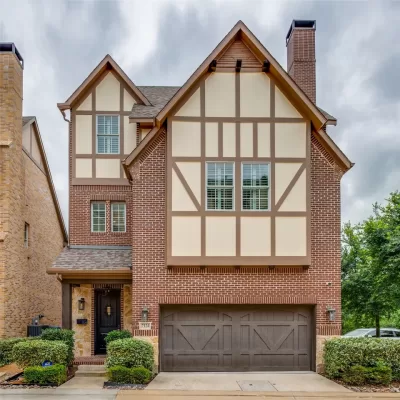 4BR House for Sale in Dallas, TX