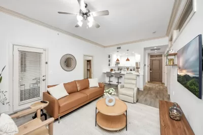 2BR Condo for Rent in Houston, TX