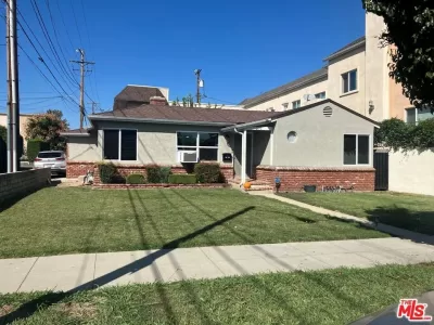 6BR Multi-Family for Sale in Burbank, CA
