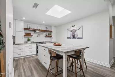 3BR Townhouse for Sale in Phoenix, AZ