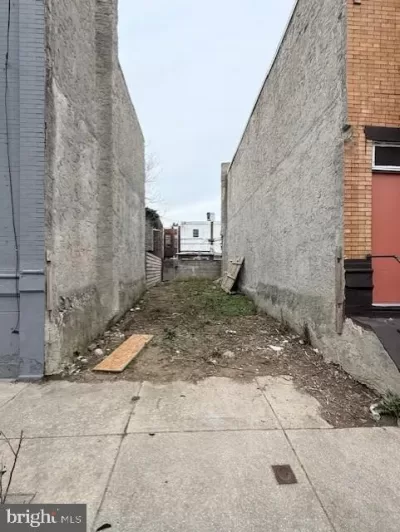 Land for Sale in Philadelphia, PA