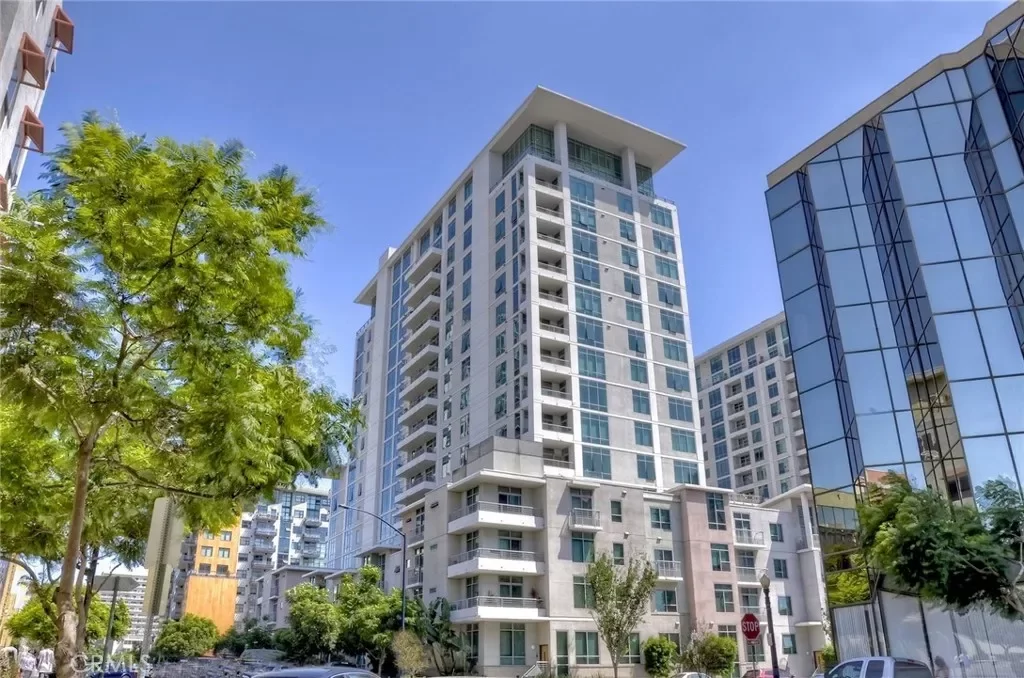 2BR Condo for Sale in San Diego, CA
