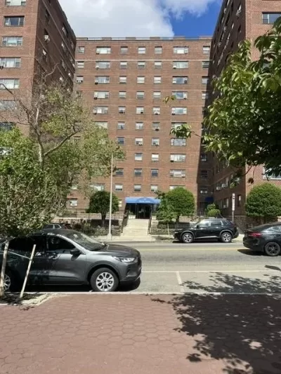 1BR Condo for Sale in West New York, NJ