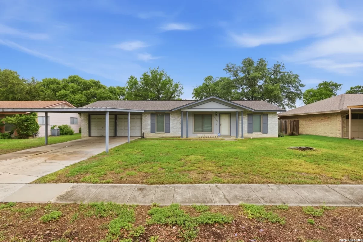 3BR House for Sale in San Antonio, TX