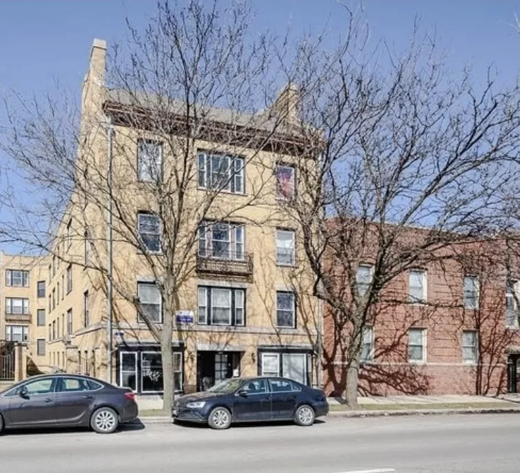 House for Rent in Chicago, IL