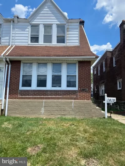 3BR Townhouse for Sale in Philadelphia, PA
