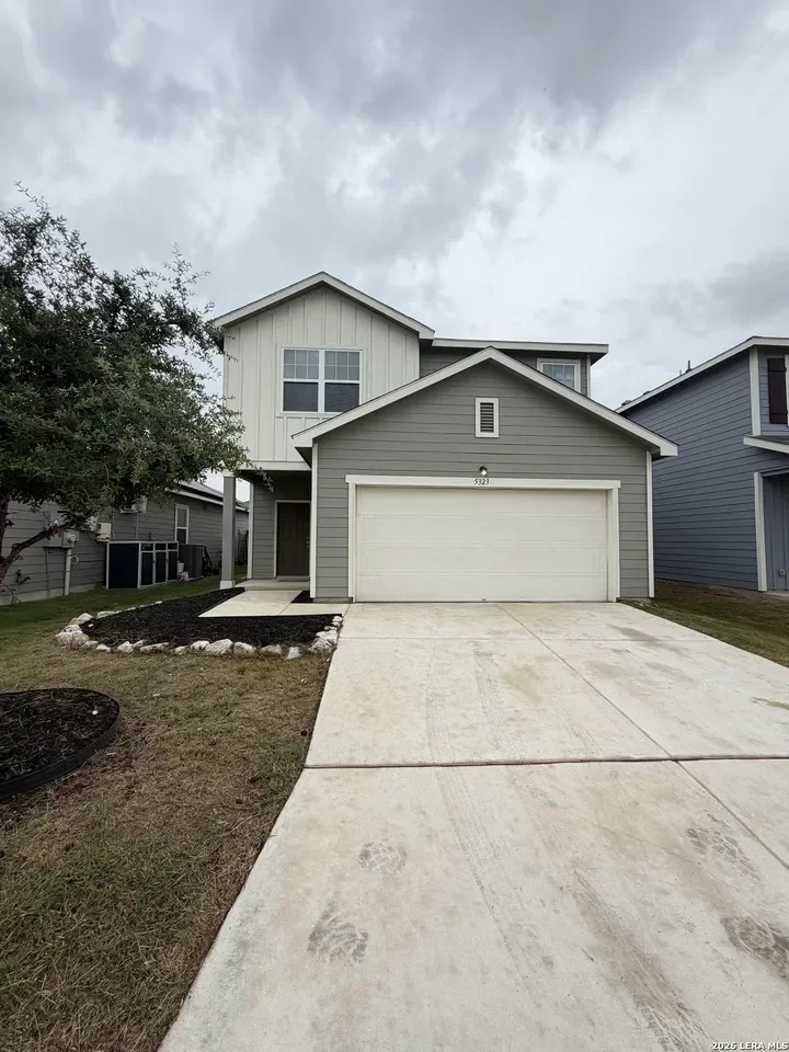 4BR House for Sale in San Antonio, TX