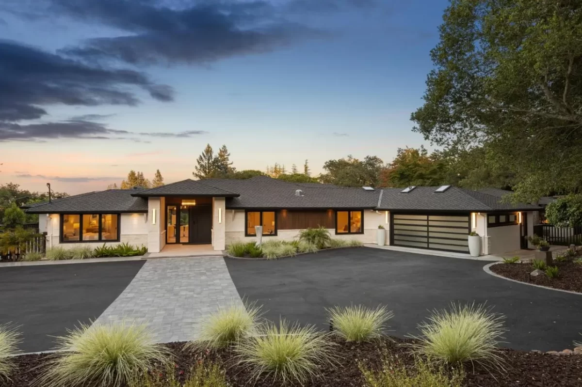 5BR House for Sale in Los Gatos, CA