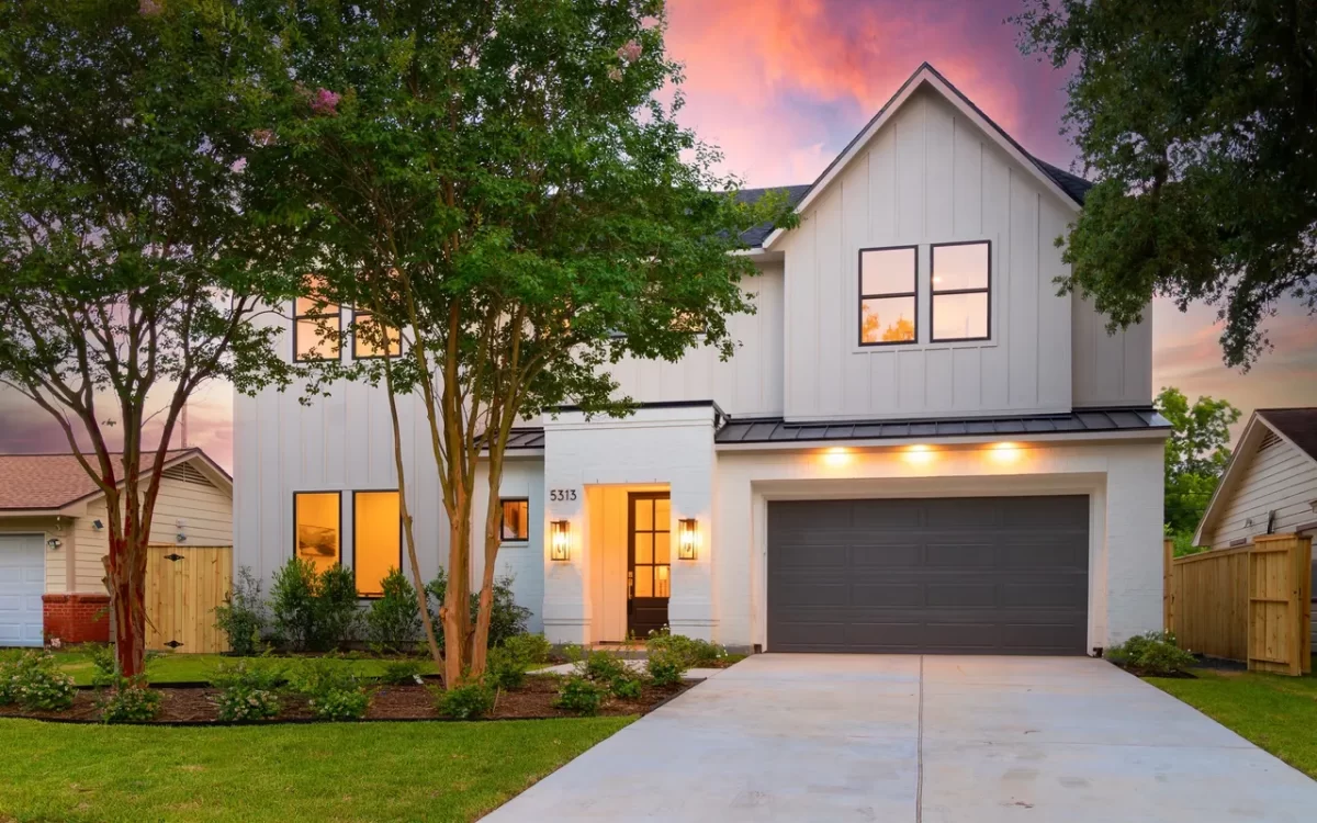4BR House for Sale in Houston, TX