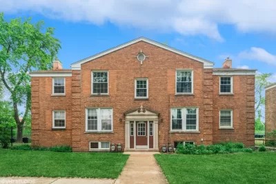2BR Apartment for Rent in Chicago, IL