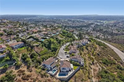 4BR House for Sale in San Diego, CA