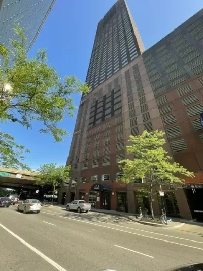1BR Condo for Sale in Chicago, IL