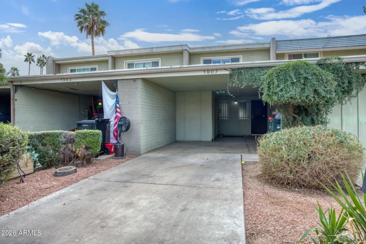 2BR Townhouse for Rent in Phoenix, AZ