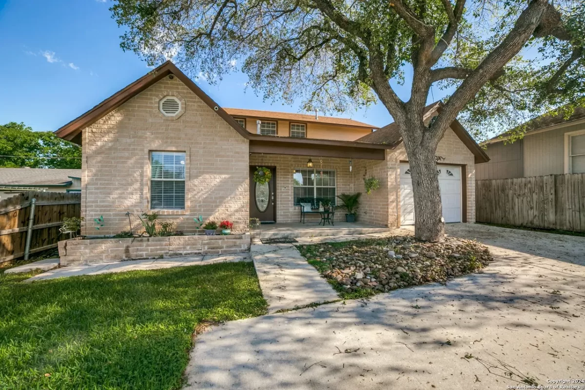 3BR House for Sale in San Antonio, TX