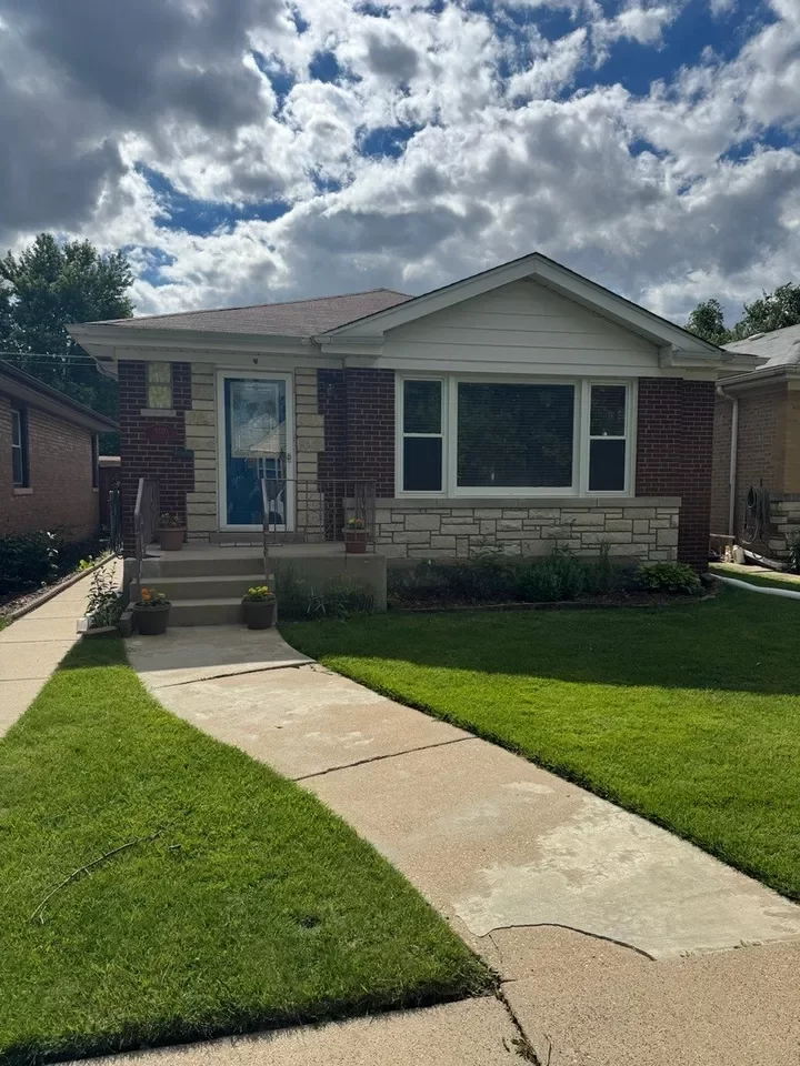 3BR House for Rent in Chicago, IL