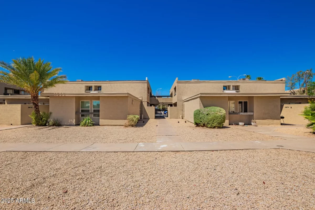 3BR Townhouse for Sale in Phoenix, AZ
