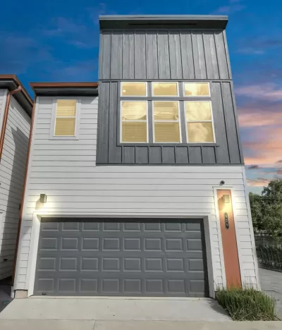 3BR Townhouse for Sale in Houston, TX