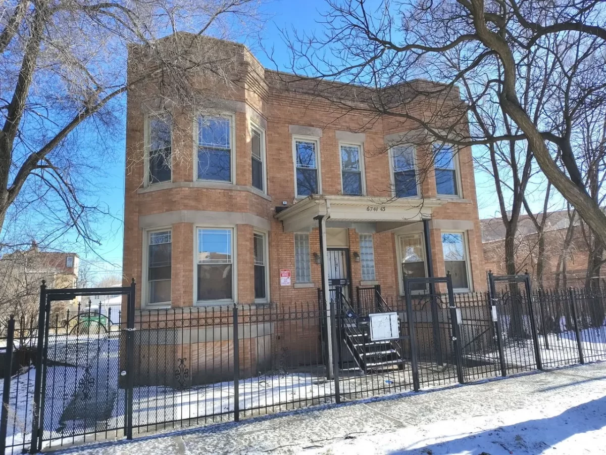 1BR Multi-Family for Sale in Chicago, IL