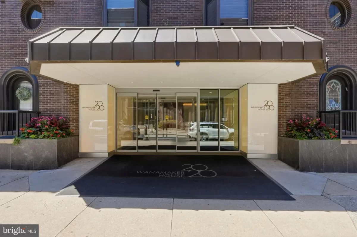 2BR Condo for Sale in Philadelphia, PA